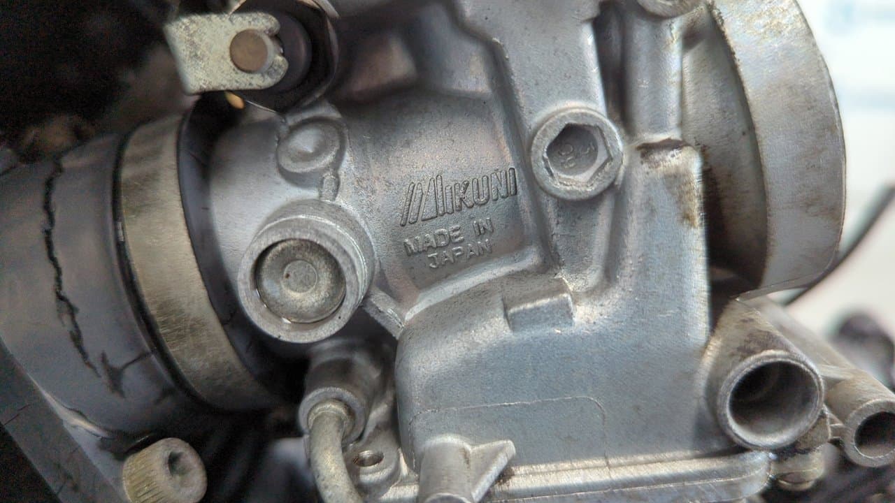 Recambio de MOTOR para YAMAHA FZS 600 / 1000 FAZER FZS 600 Fazer           (RJ02) J501E referencia OEM IAM J501E   - BLANCO 3