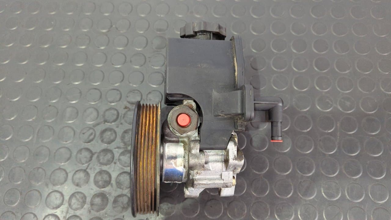 Recambio de BOMBA DIRECCION para MERCEDES-BENZ CLASE C (W203) BERLINA M111951 referencia OEM IAM 91208    - MARRON 4