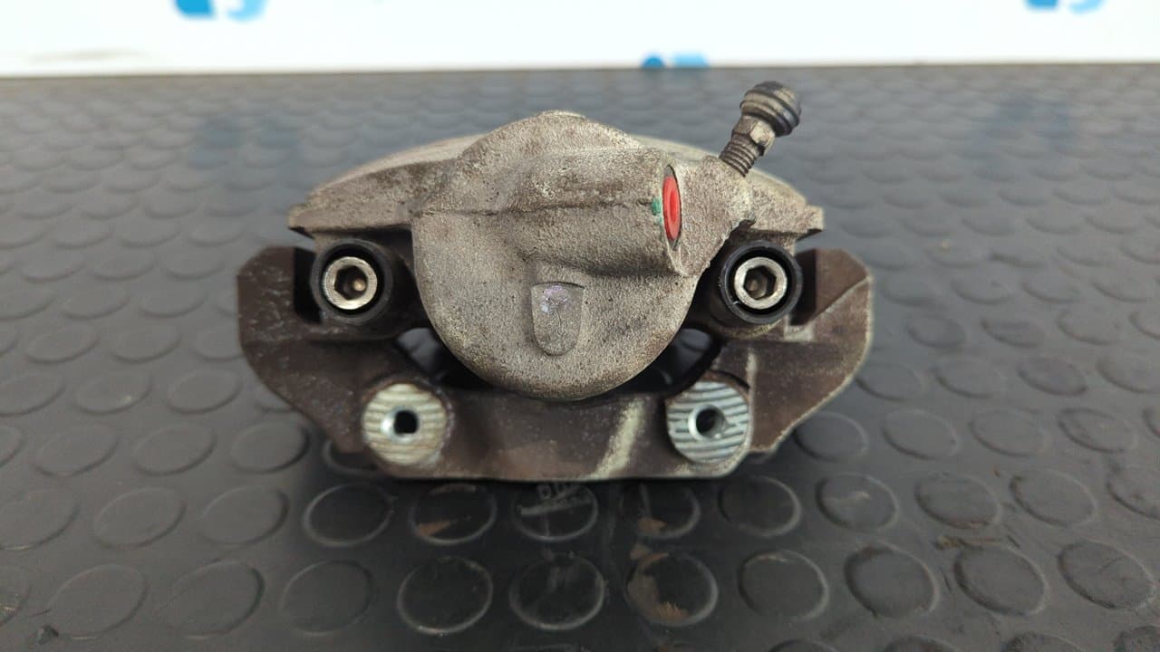 Recambio de PINZA DE FRENO DELANTERA DERECHA para FORD FIESTA (CBK) Ambiente F6JA referencia OEM IAM 630    - BLANCO 3
