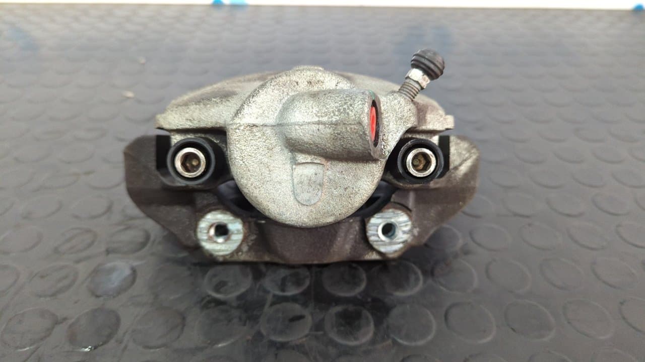 Recambio de PINZA DE FRENO DELANTERA DERECHA para FORD FIESTA (CBK) Fun F6JA referencia OEM IAM 630 5422 6