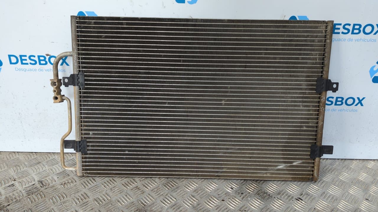 Recambio de CONDENSADOR / RADIADOR  AIRE ACONDICIONADO para FIAT SCUDO (222) 2.0 JTD Familiar (5 asientos) RHW referencia OEM IAM 1486721080    - GRIS