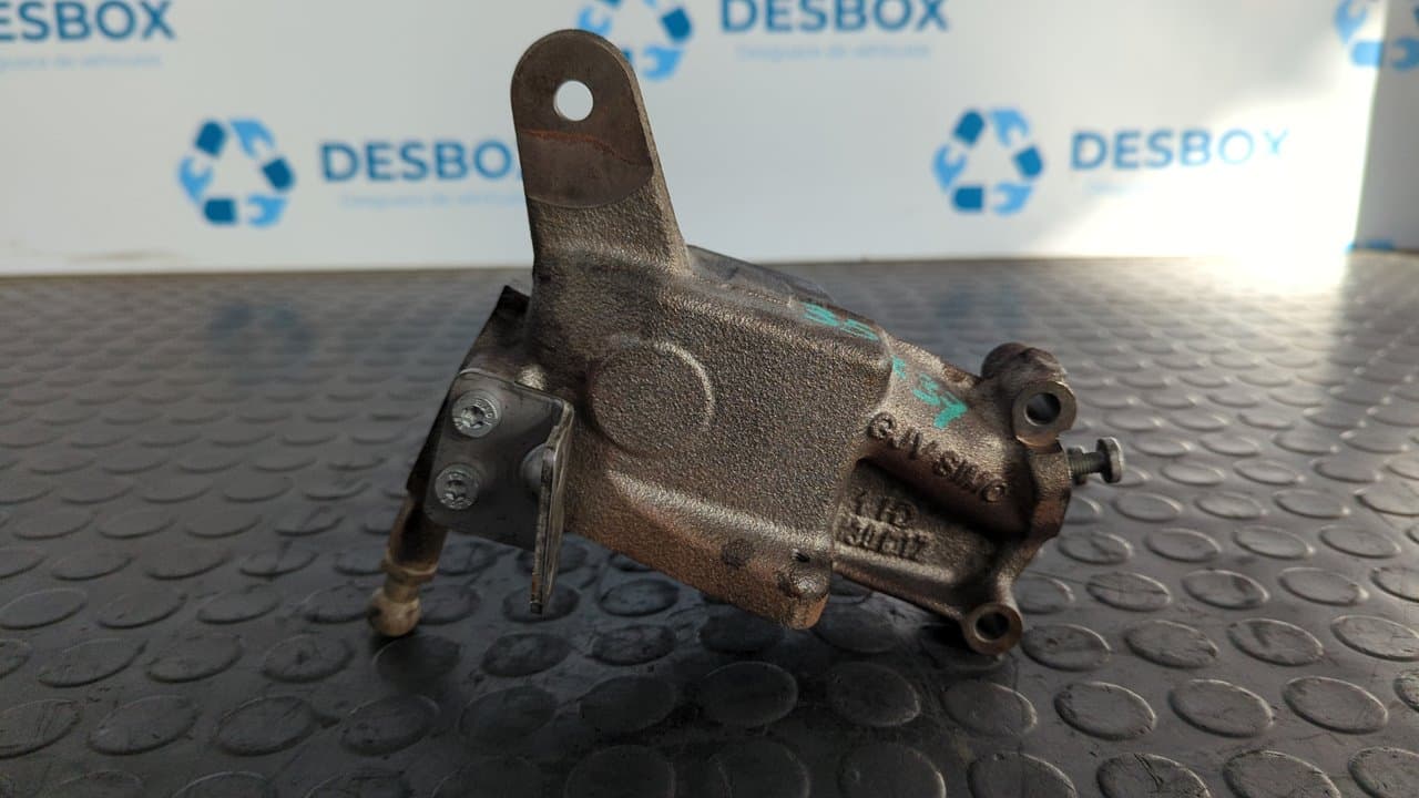 Recambio de COLECTOR ESCAPE para VOLKSWAGEN POLO (6C1) Advance BlueMotion CUS referencia OEM IAM 04B131535B   - AZUL