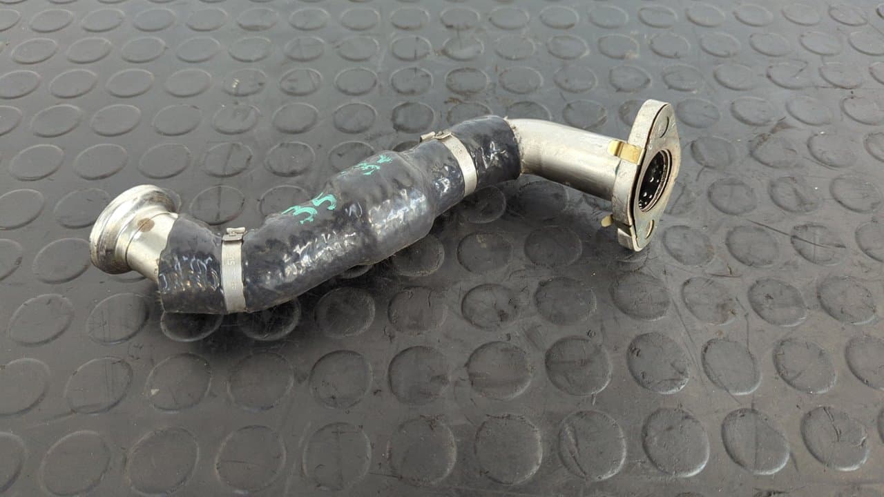Recambio de TUBO para VOLKSWAGEN POLO (6C1) Advance BlueMotion CUS referencia OEM IAM 04B131521G   - AZUL 4