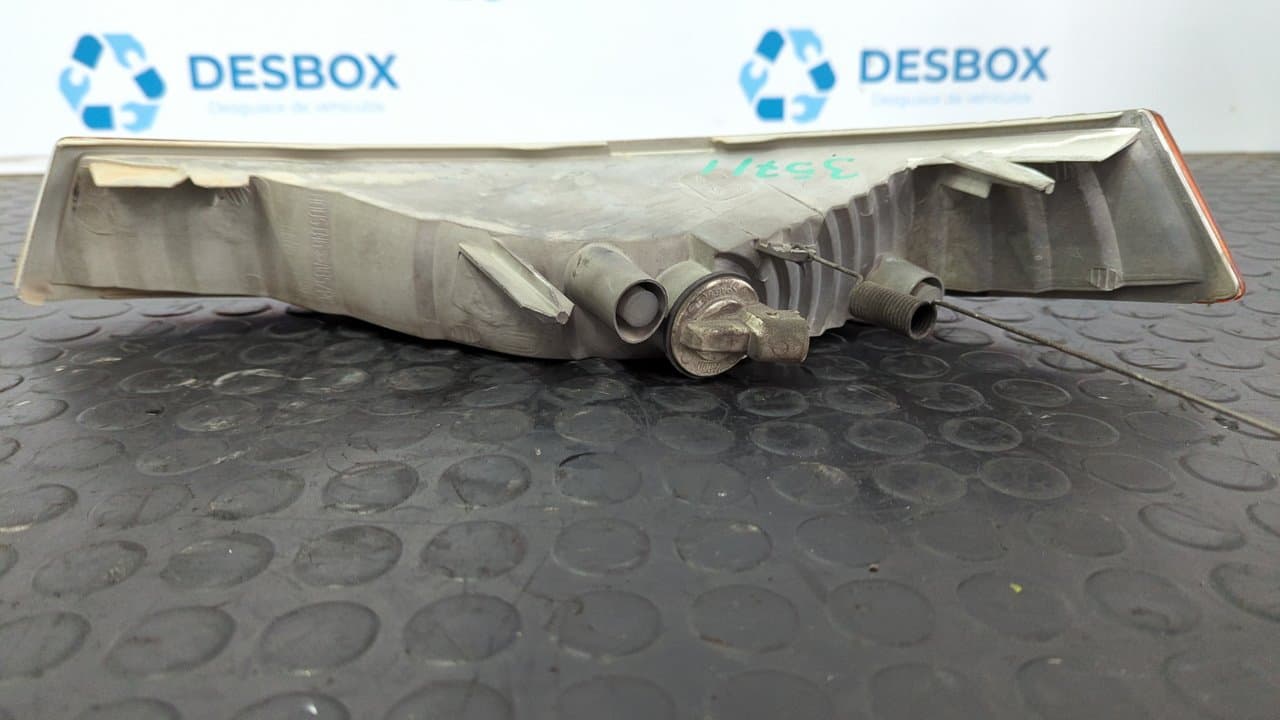 Recambio de PILOTO DELANTERO DERECHO para RENAULT TRAFIC COMBI (AB 4.01) 9 - plazas  (L2H1)  acristalado, Combi largo G9UB7 referencia OEM IAM 8200007030   - BLANCO 5