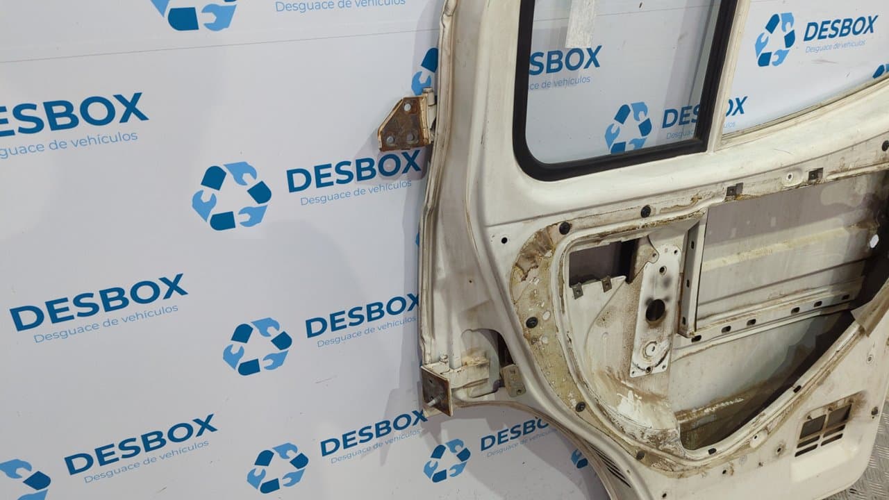 Recambio de PUERTA DELANTERA DERECHA para FORD TRANSIT, CAJA ABIERTA 86/92 Caja abierta  FT 100 largo D4DA referencia OEM IAM    - BLANCO 5