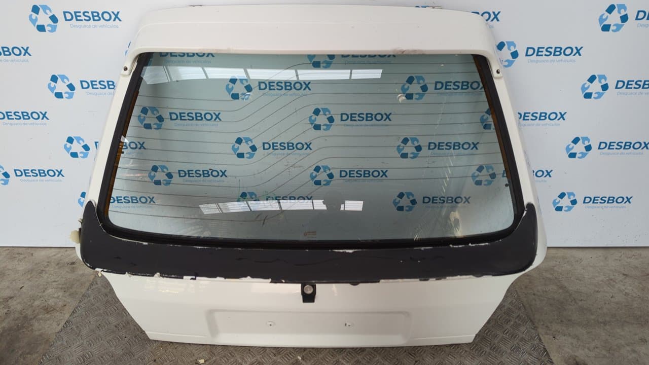 Recambio de PORTON TRASERO para FORD FIESTA BERL./COURIER Si LJC referencia OEM IAM    - BLANCO