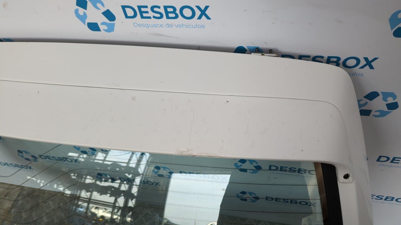 Recambio de PORTON TRASERO para FORD FIESTA BERL./COURIER Si LJC referencia OEM IAM    - BLANCO 6