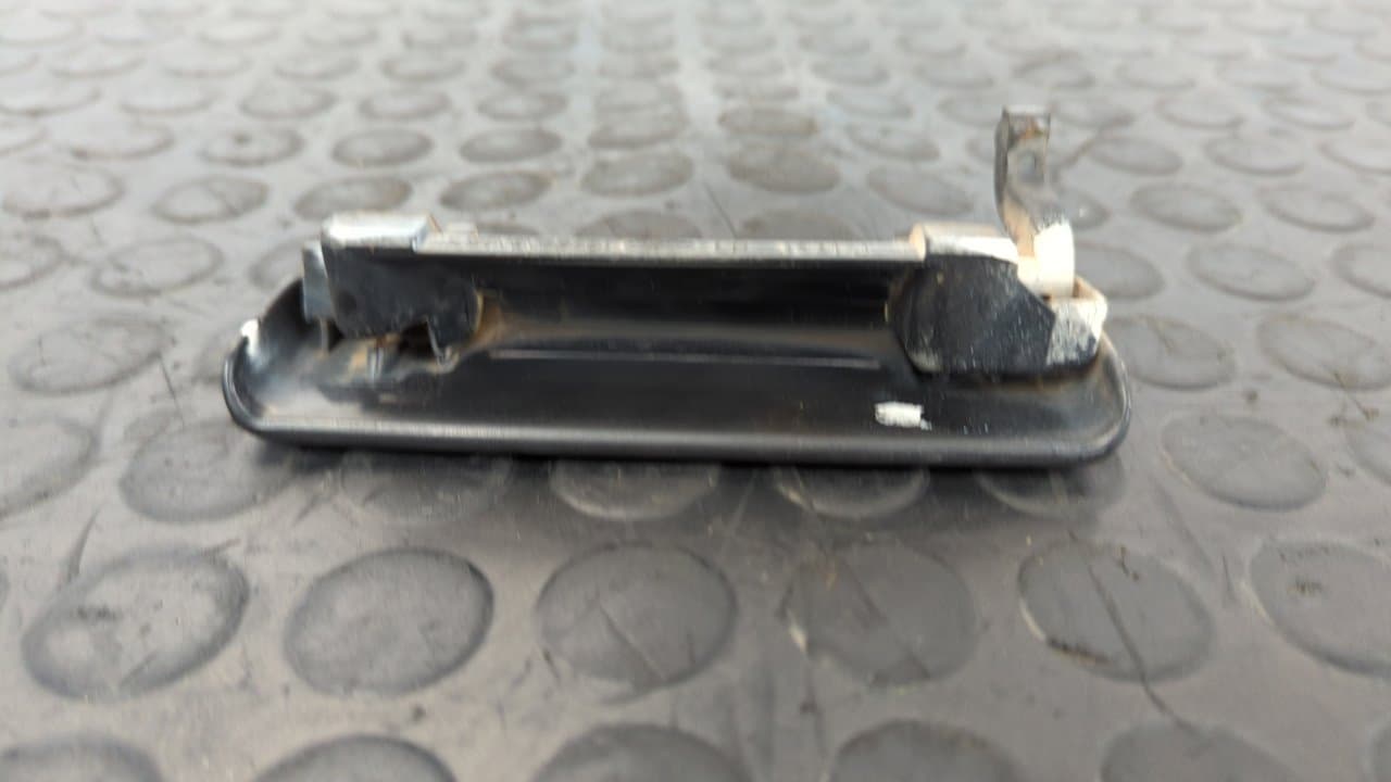 Recambio de MANETA DELANTERA IZQUIERDA para FORD TRANSIT, CAJA ABIERTA 86/92 Caja abierta  FT 100 largo D4DA referencia OEM IAM 86VBV22401   - BLANCO 2