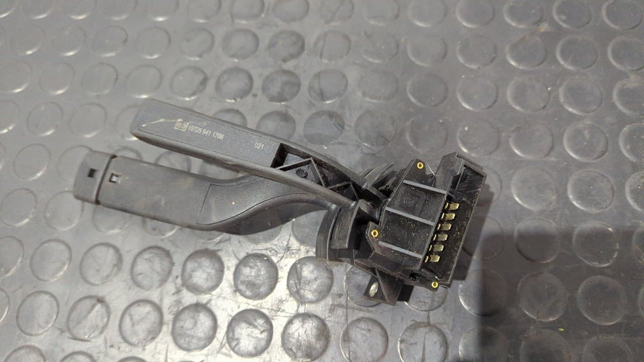 Recambio de MANDO LIMPIA para FORD TRANSIT, CAJA ABIERTA 86/92 Caja abierta  FT 100 largo D4DA referencia OEM IAM 19725 941 1708   - BLANCO 6