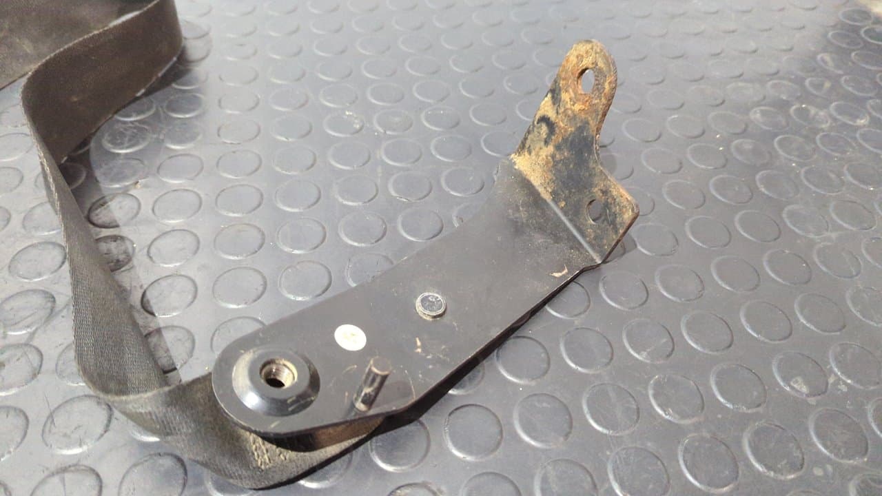 Recambio de CINTURON TRASERO CENTRAL para FORD TRANSIT, CAJA ABIERTA 86/92 Caja abierta  FT 100 largo D4DA referencia OEM IAM 96VBV61294FA   - BLANCO 5