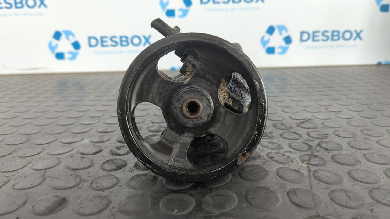 Recambio de BOMBA DIRECCION para PEUGEOT 306 BERLINA 3/4/5 PUERTAS (S2) 1.9 Diesel DHY referencia OEM IAM 7849701   - BLANCO