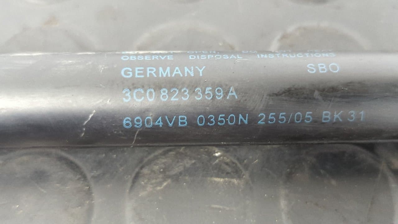 Recambio de AMORTIGUADORES CAPO para VOLKSWAGEN PASSAT BERLINA (3C2) Advance BKP referencia OEM IAM 3C0823359A   - GRIS 2