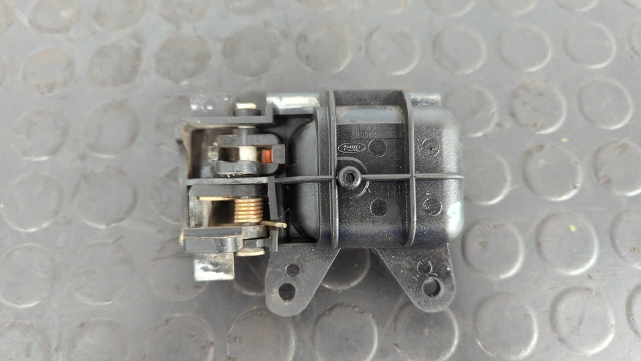 Recambio de MANETA INTERIOR DELANTERA DERECHA para FORD TRANSIT, CAJA ABIERTA 86/92 Caja abierta  FT 100 largo D4DA referencia OEM IAM 86VBV22600ACW   - BLANCO 4