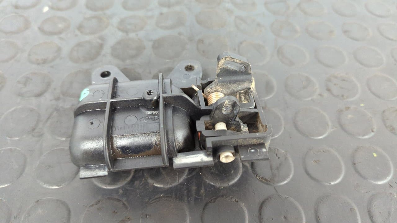 Recambio de MANETA INTERIOR DELANTERA DERECHA para FORD TRANSIT, CAJA ABIERTA 86/92 Caja abierta  FT 100 largo D4DA referencia OEM IAM 86VBV22600ACW   - BLANCO 2