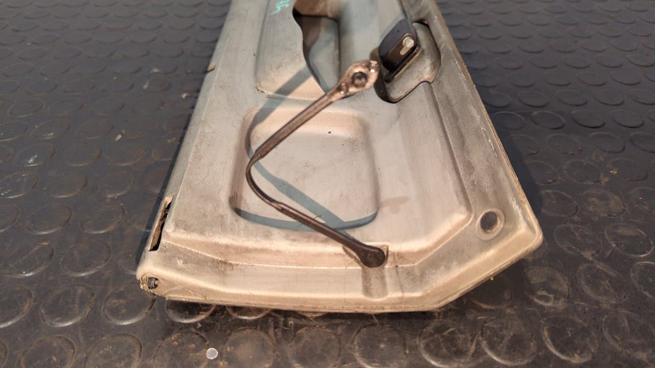 Recambio de GUANTERA para NISSAN PRIMASTAR (X83) Caja cerrada batalla corta 2,7t G9U730 referencia OEM IAM    - BLANCO 6