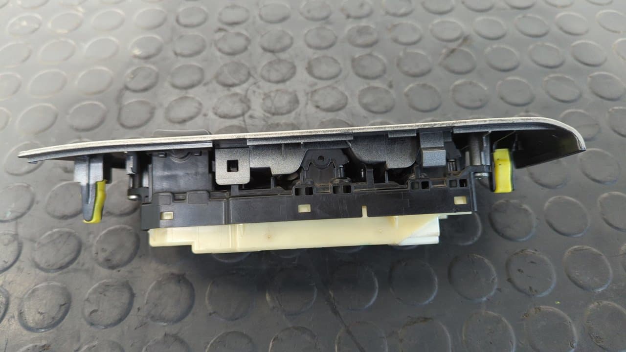 Recambio de MANDO ELEVALUNAS DELANTERO IZQUIERDO para TOYOTA LEXUS RX 1MZ-FE referencia OEM IAM 8404048140   - VERDE OSCURO 4