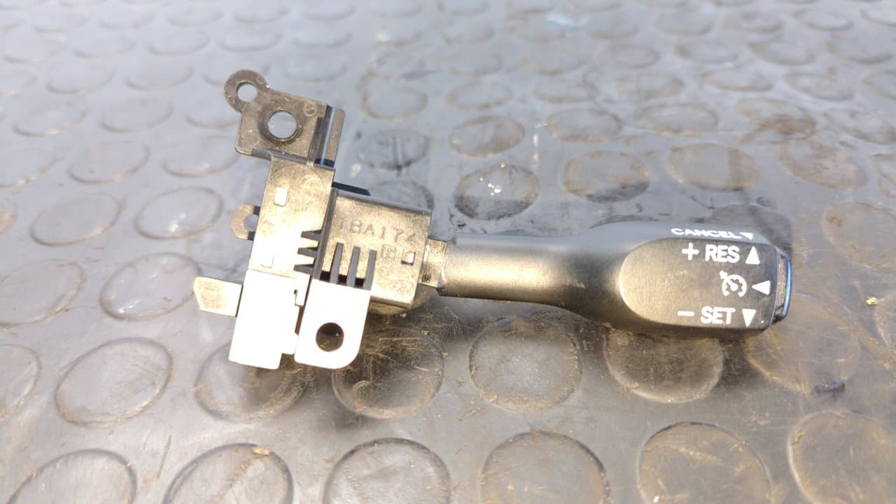 Recambio de MANDO MULTIFUNCION para TOYOTA LEXUS RX 400h 1MZ-FE referencia OEM IAM 18A174   - VERDE OSCURO