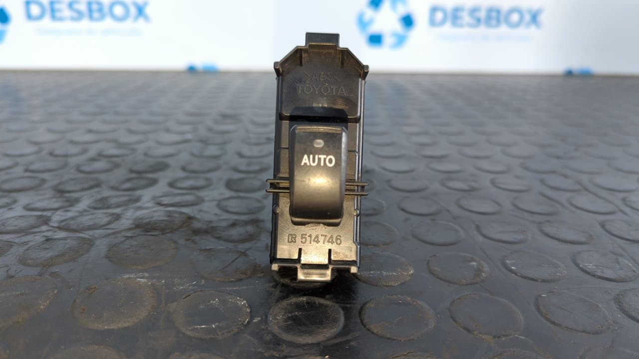 Recambio de MANDO ELEVALUNAS DELANTERO DERECHO para TOYOTA LEXUS RX 400h 1MZ-FE referencia OEM IAM 8403048070   - VERDE OSCURO