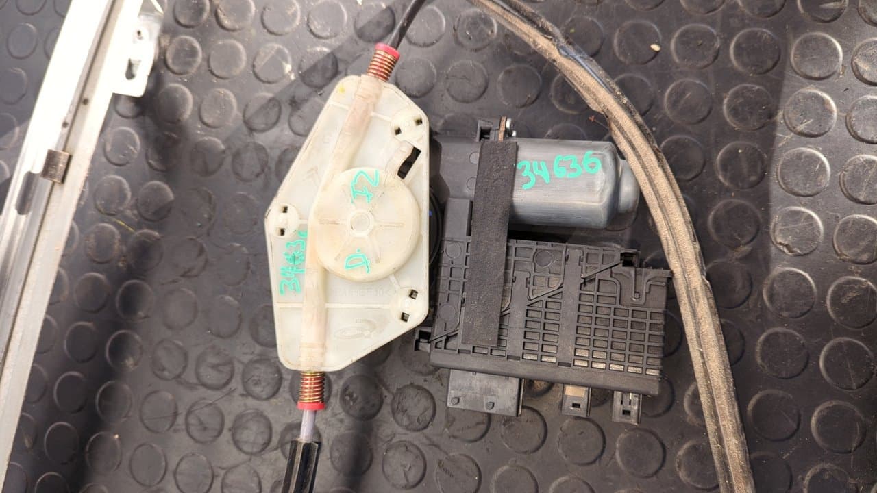Recambio de ELEVALUNAS DELANTERO IZQUIERDO para CITROEN C4 PICASSO Cool 9HZ referencia OEM IAM 9654087880   - GRIS 3