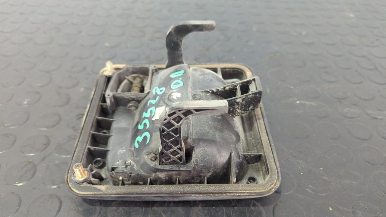 Recambio de MANETA DELANTERA DERECHA para FIAT DUCATO CAJA CERRADA 14 (DESDE 03.94) 2.8 JTD        Batalla 2850 814043S referencia OEM IAM 1304175070   - BLANCO 5
