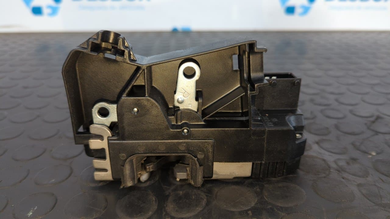 Recambio de CERRADURA PUERTA DELANTERA DERECHA para RENAULT TRAFIC COMBI (AB 4.01) 9 - plazas  (L2H1)  acristalado, Combi largo G9UB7 referencia OEM IAM 8200042171   - BLANCO 4