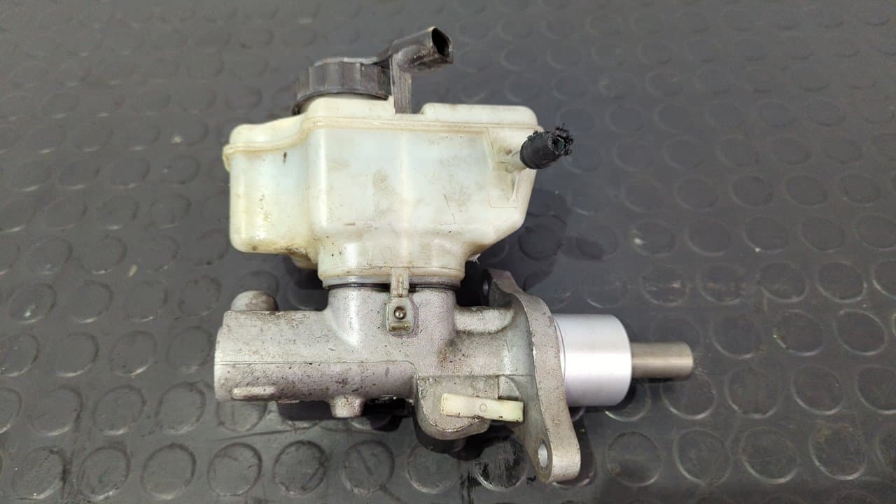 Recambio de BOMBA FRENO para VOLKSWAGEN CADDY KA/KB (2K) 1.9 TDI (BSU) BSU referencia OEM IAM 1K1611301   - AZUL 4