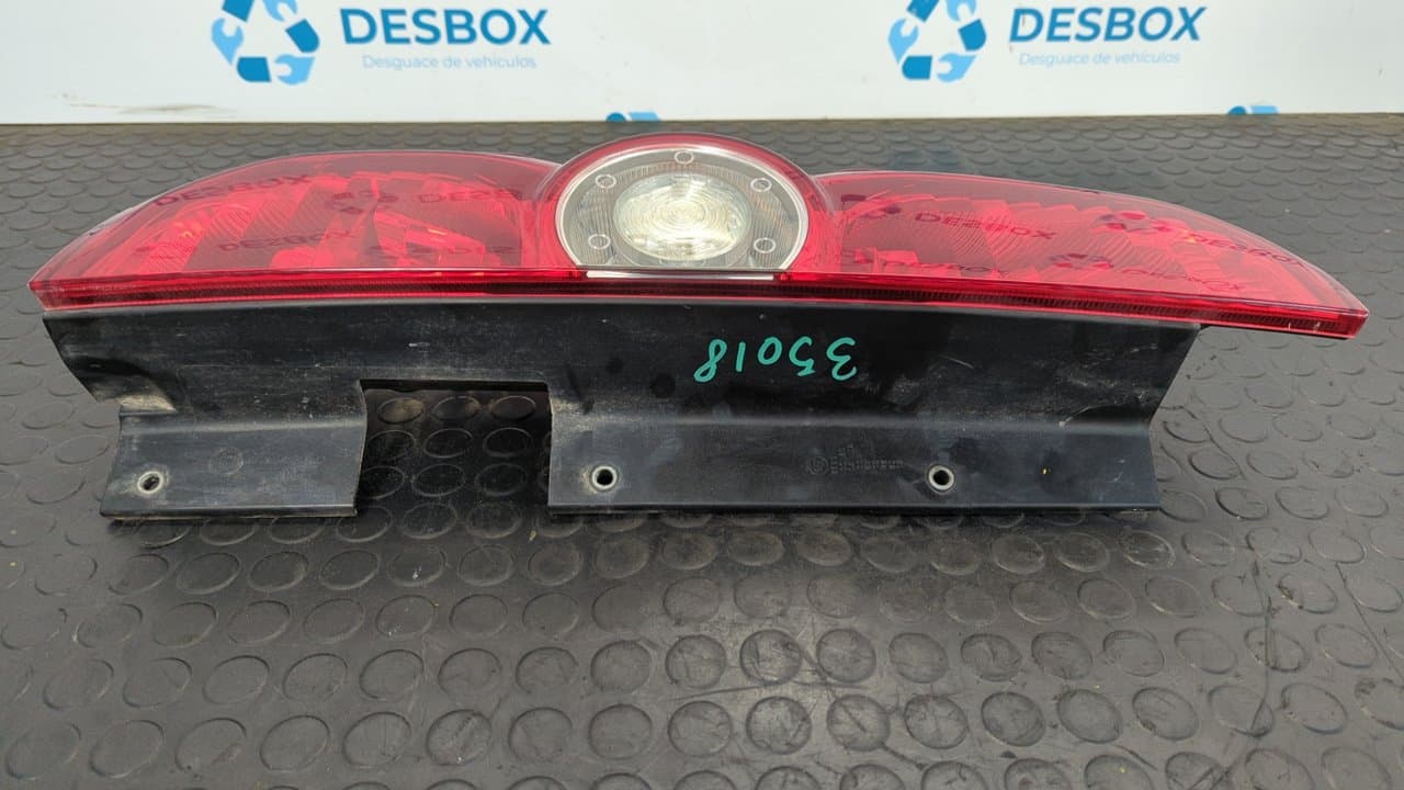 Recambio de PILOTO TRASERO IZQUIERDO para FIAT DOBLO CARGO Basis Kasten 199A3000 referencia OEM IAM 00518106740   - BLANCO 3