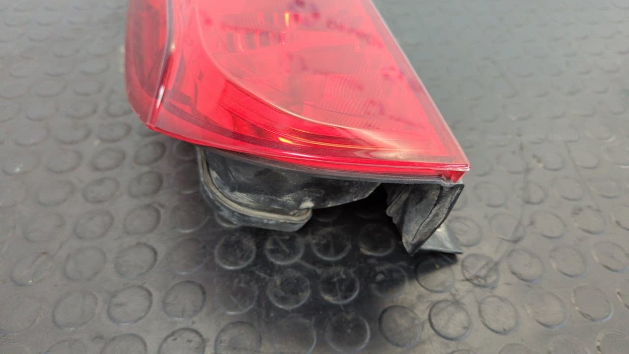 Recambio de PILOTO TRASERO IZQUIERDO para FIAT DOBLO CARGO Basis Kasten 199A3000 referencia OEM IAM 00518106740   - BLANCO 8