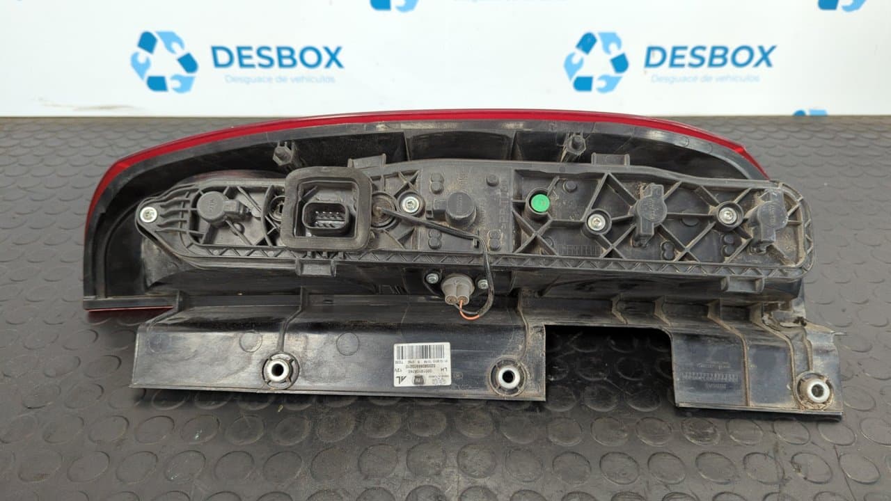 Recambio de PILOTO TRASERO IZQUIERDO para FIAT DOBLO CARGO Basis Kasten 199A3000 referencia OEM IAM 00518106740   - BLANCO 10