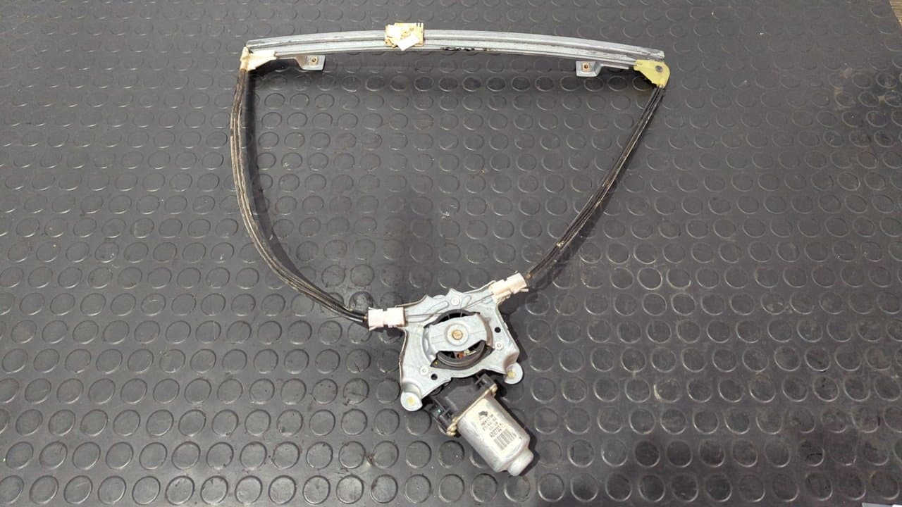 Recambio de ELEVALUNAS DELANTERO DERECHO para RENAULT CLIO II FASE II (B/CB0) Authentique D7F726 referencia OEM IAM 117312   - BLANCO 4