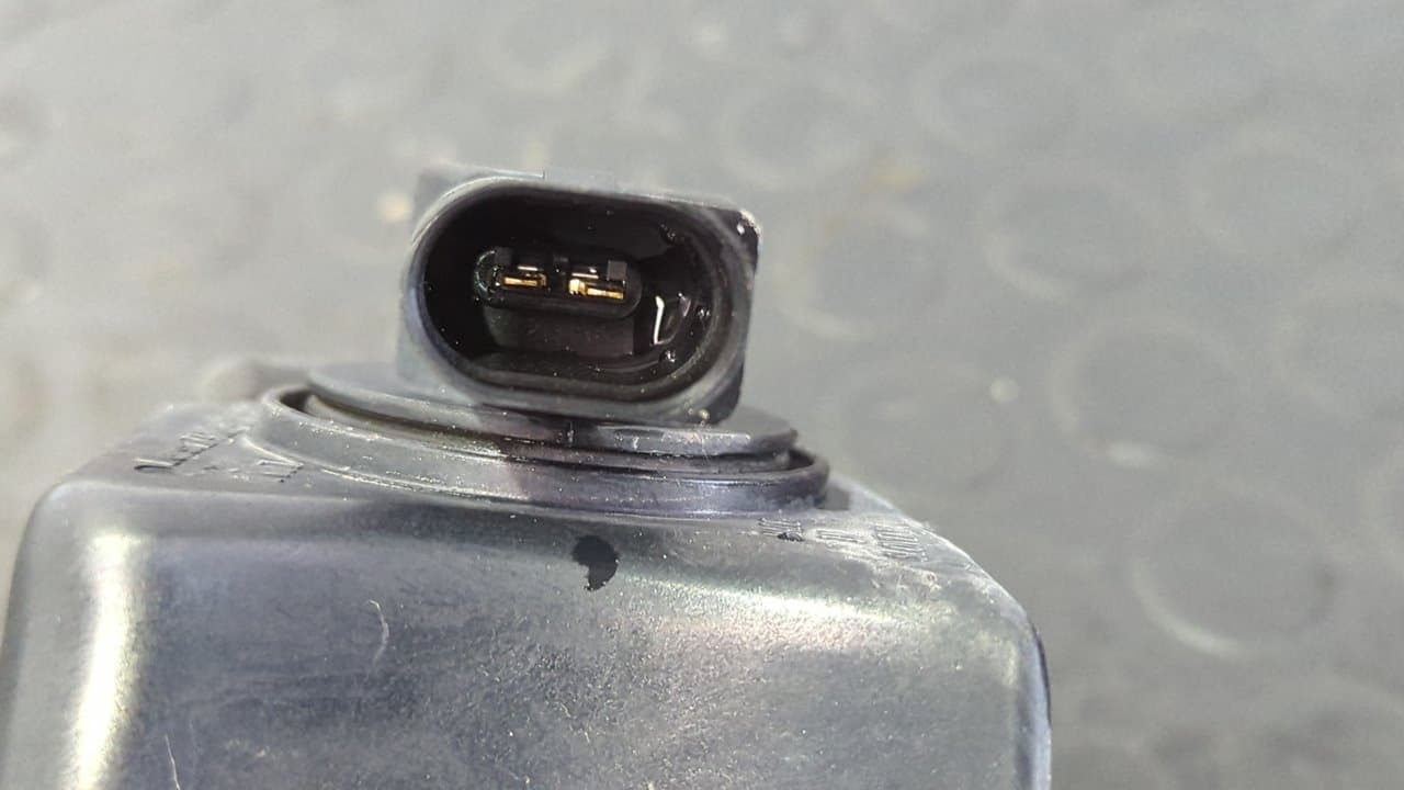 Recambio de FARO ANTINIEBLA DERECHO para VOLKSWAGEN POLO (6R1) Advance CAY referencia OEM IAM 17415902   - NEGRO 7