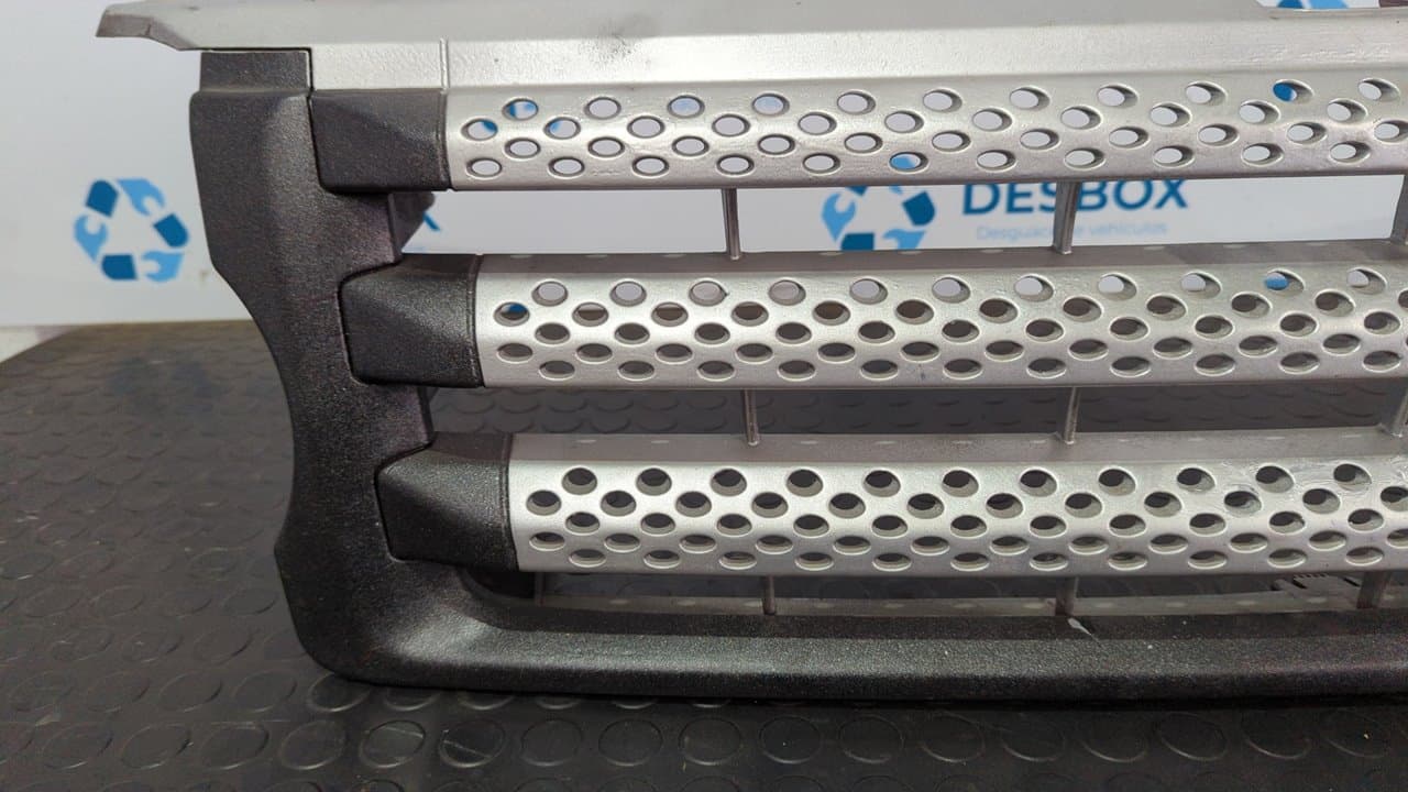 Recambio de REJILLA DELANTERA para LAND ROVER RANGE ROVER SPORT 368DT referencia OEM IAM 7H328138ABW   - NEGRO 7