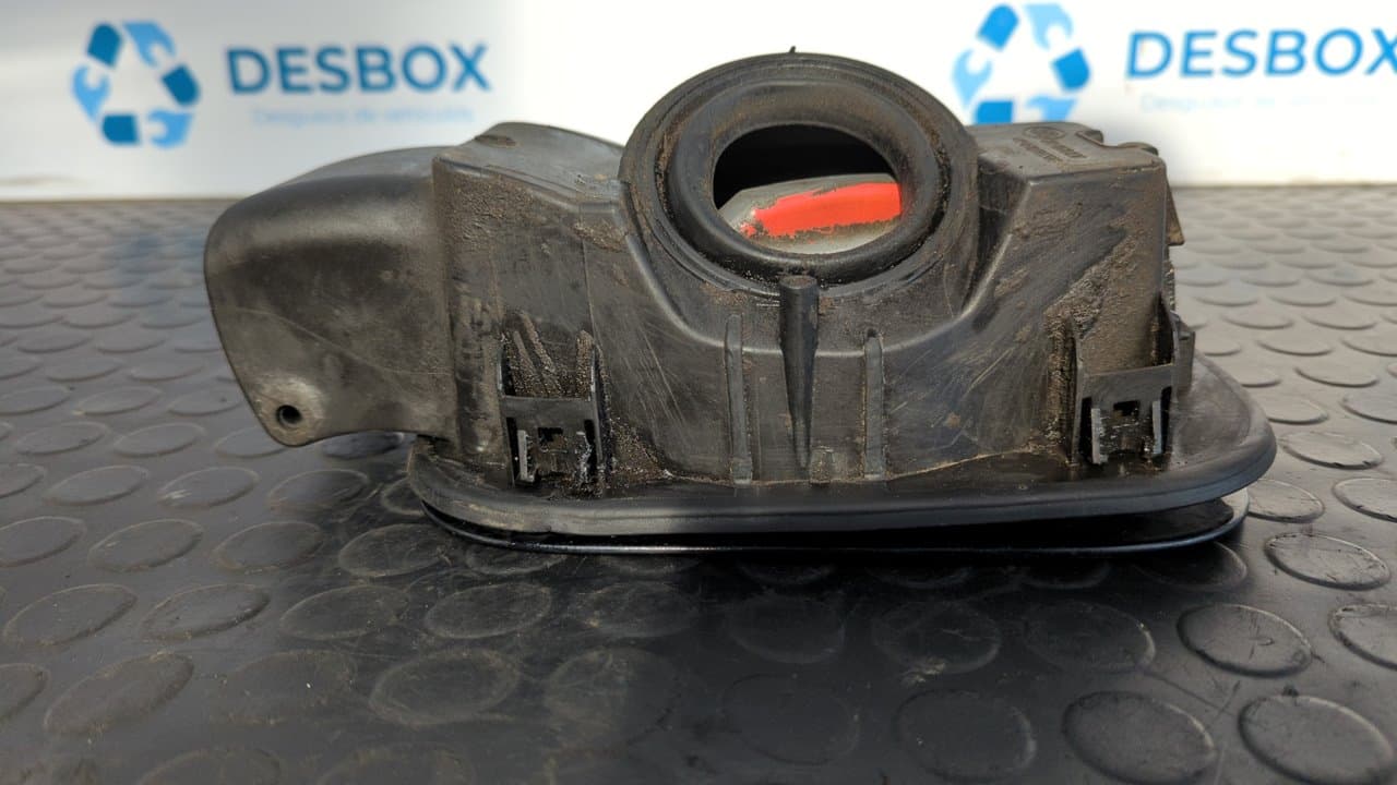 Recambio de TAPA EXTERIOR COMBUSTIBLE para LAND ROVER RANGE ROVER SPORT 368DT referencia OEM IAM 6H2228670BCW   - NEGRO 9