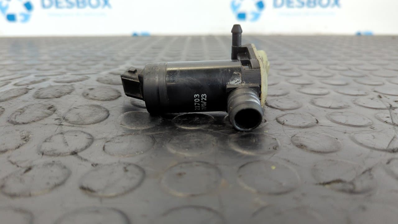 Recambio de BOMBA LIMPIA para LAND ROVER RANGE ROVER SPORT V8 TD Edition 60 YRS 368DT referencia OEM IAM 217037G23   - NEGRO