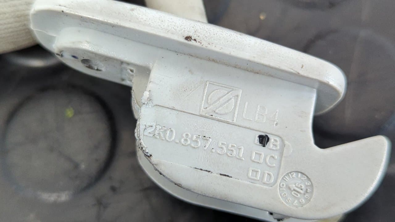 Recambio de PARASOL IZQUIERDO para VOLKSWAGEN CADDY KA/KB (2K) 2.0 SDI BDJ referencia OEM IAM 2K0857551A   - BLANCO 2