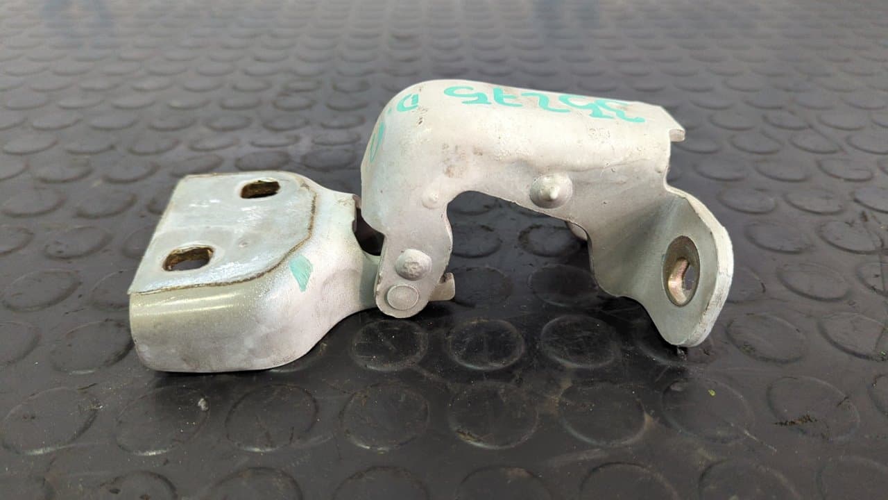 Recambio de BISAGRAS PUERTA DELANTERA DERECHA para NISSAN PRIMASTAR (X83) Caja cerrada batalla corta 2,7t G9U730 referencia OEM IAM 311772H   - BLANCO 4