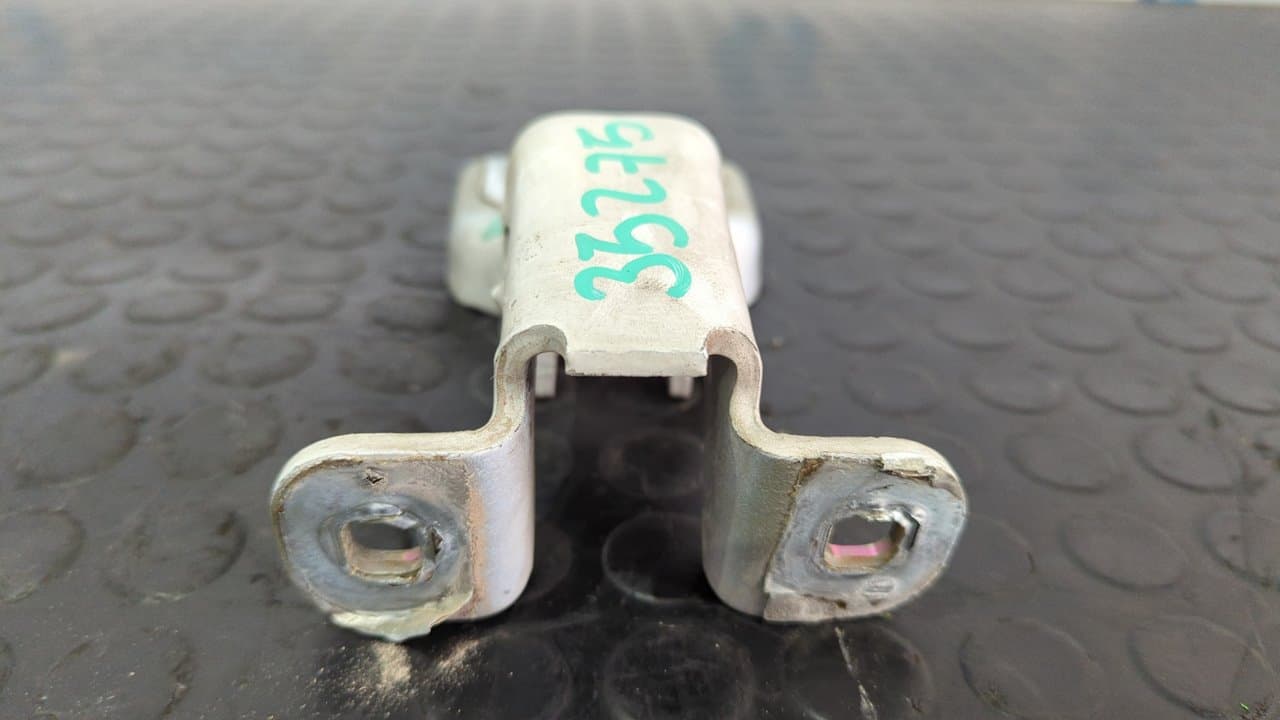Recambio de BISAGRAS PUERTA DELANTERA DERECHA para NISSAN PRIMASTAR (X83) Caja cerrada batalla corta 2,7t G9U730 referencia OEM IAM 311772H   - BLANCO 2