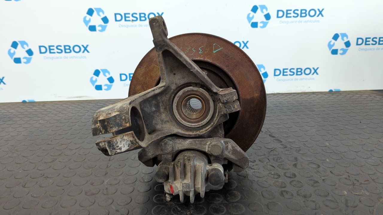 Recambio de MANGUETA DELANTERA DERECHA para PEUGEOT 306 BERLINA 3/4/5 PUERTAS (S2) 1.9 Diesel DHY referencia OEM IAM    - BLANCO