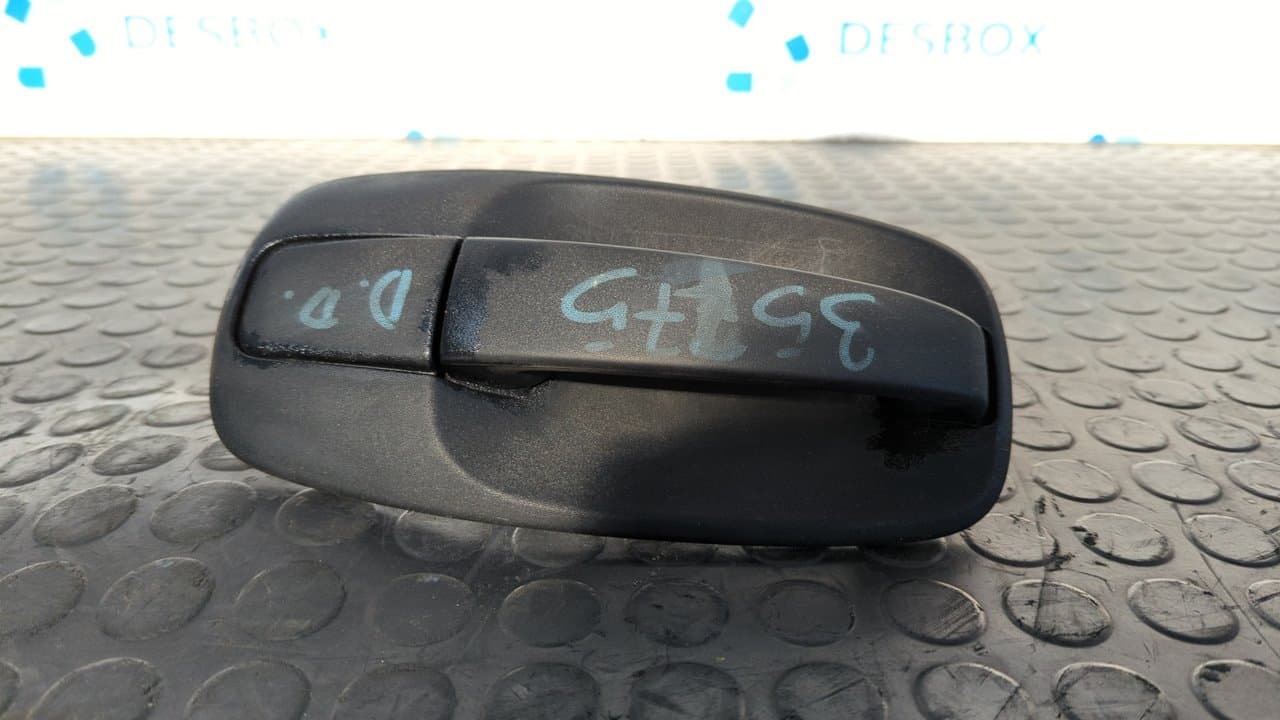 Recambio de MANETA DELANTERA DERECHA para NISSAN PRIMASTAR (X83) Caja cerrada batalla corta 2,7t G9U730 referencia OEM IAM 8200170625   - BLANCO