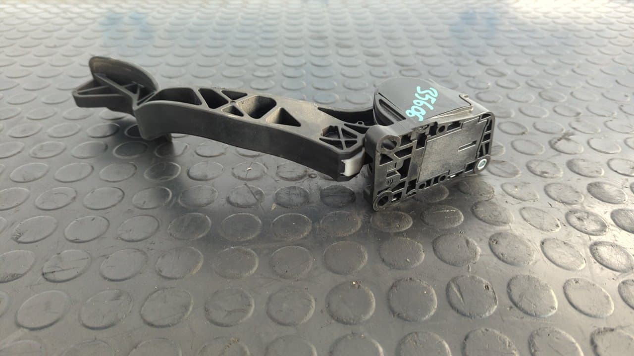 Recambio de POTENCIOMETRO PEDAL para CITROEN C4 GRAND PICASSO Exclusive RHJDW10BTED4 referencia OEM IAM 9654725380   - GRIS 6