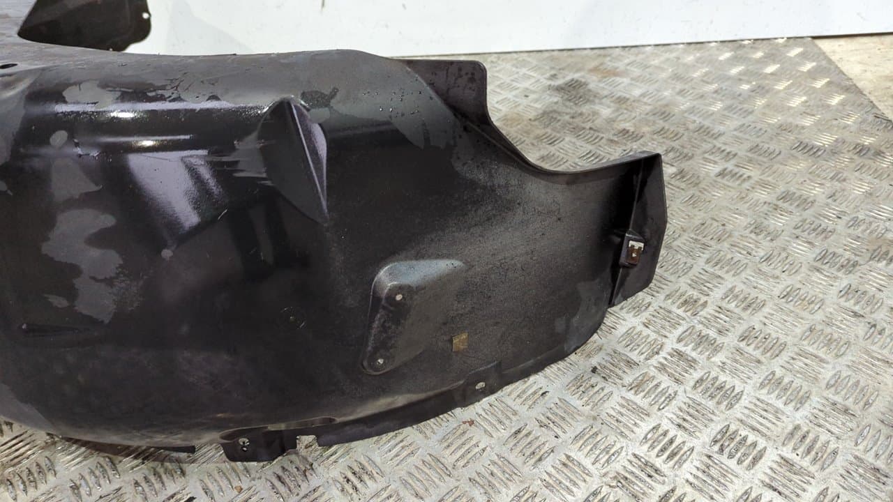 Recambio de PASO RUEDA IZQUIERDO  para LAND ROVER RANGE ROVER SPORT 368DT referencia OEM IAM LHDCLF500062   - NEGRO 4