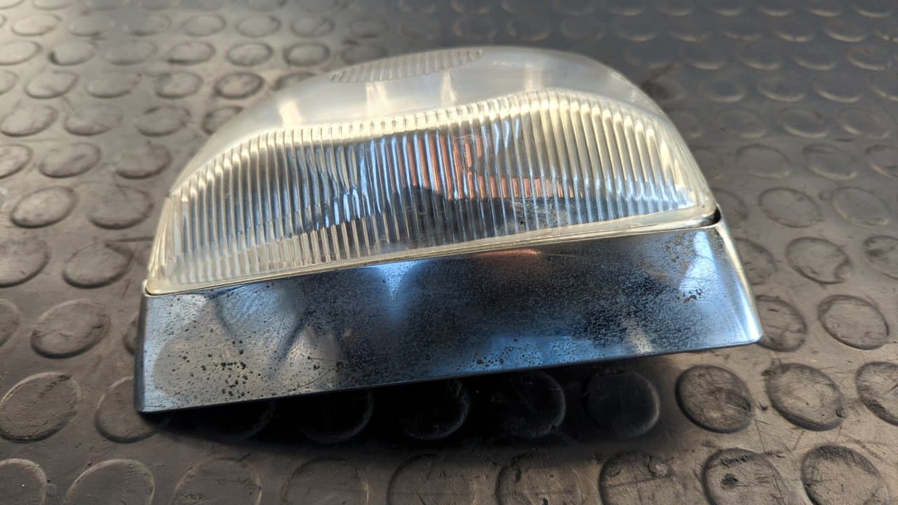 Recambio de PILOTO TRASERO CENTRAL para PIAGGIO (VESPA) VESPA C38 LX 50  C381M referencia OEM IAM 3843   - NEGRO 3