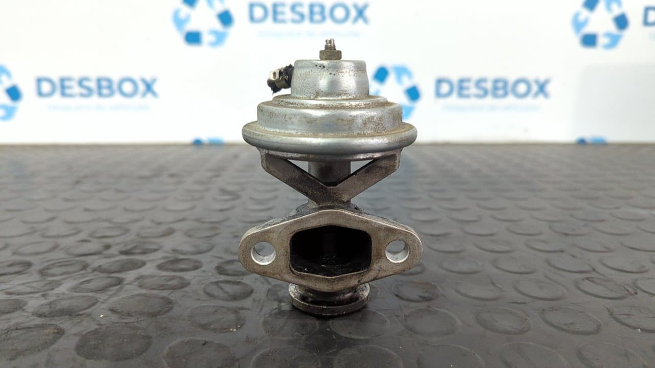 Recambio de VALVULA EGR para SEAT IBIZA (6K1) Select AGP referencia OEM IAM 038131501   - BLANCO 5