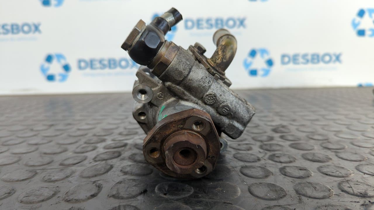 Recambio de BOMBA DIRECCION para VOLKSWAGEN GOLF IV BERLINA (1J1) Básico ALH referencia OEM IAM 1J0422154A   - NEGRO