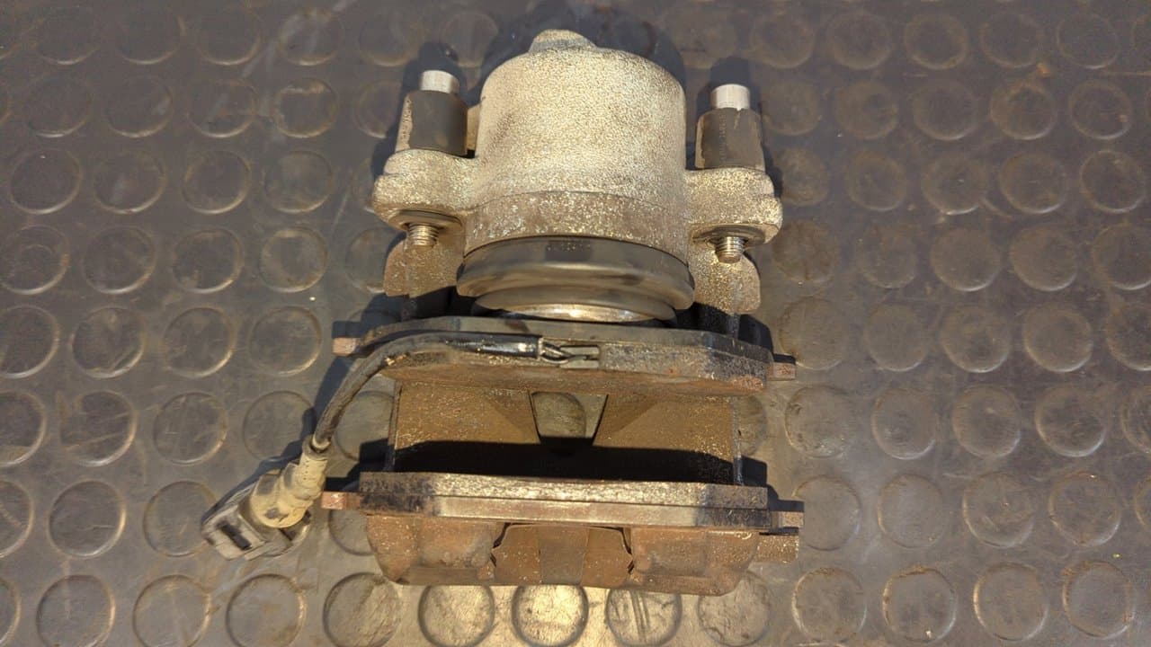 Recambio de PINZA DE FRENO DELANTERA IZQUIERDA para AUDI A3 (8L) 1.9 TDI Ambiente ASV referencia OEM IAM VL9 81   - NEGRO 5