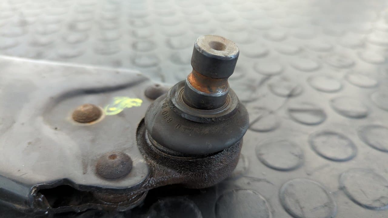 Recambio de BRAZO DERECHO INFERIOR DELANTERO para FORD FIESTA (CBK) Ambiente F6JB referencia OEM IAM 2030611172   - NEGRO 7