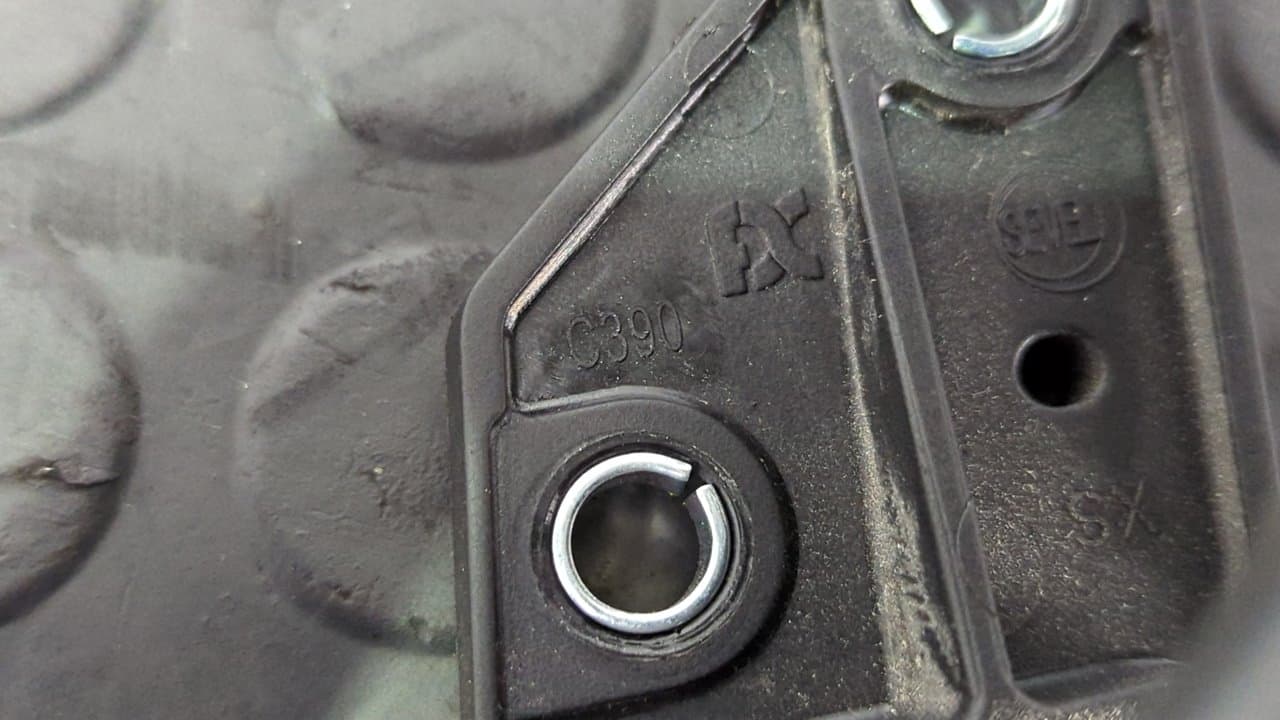 Recambio de MANETA INTERIOR DELANTERA IZQUIERDA para FIAT DUCATO CHASIS CABINA 33 (290) L1 Kipper RS: 3000 mm 140 F1AGL4113 referencia OEM IAM C390   - BLANCO 2