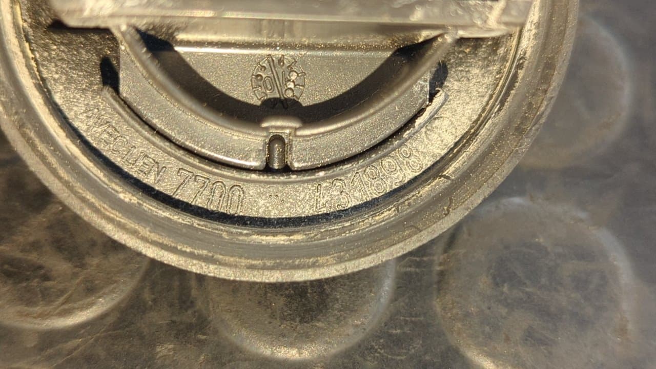 Recambio de TAPON COMBUSTIBLE para NISSAN PRIMASTAR (X83) Caja cerrada batalla corta 2,7t G9U730 referencia OEM IAM 7700812369   - BLANCO 2