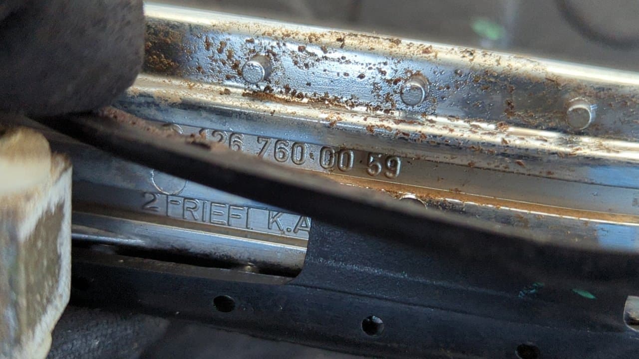 Recambio de MANETA  TRASERA IZQUIERDA para MERCEDES-BENZ CLASE S (W126) BERLINA+COUPE SE 300 M103981 referencia OEM IAM 1267600059   - GRIS 3