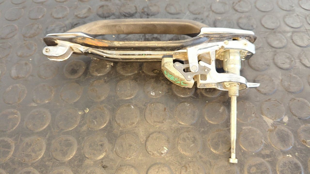 Recambio de MANETA DELANTERA IZQUIERDA para MERCEDES-BENZ CLASE S (W126) BERLINA+COUPE SE 300 M103981 referencia OEM IAM    - GRIS 2